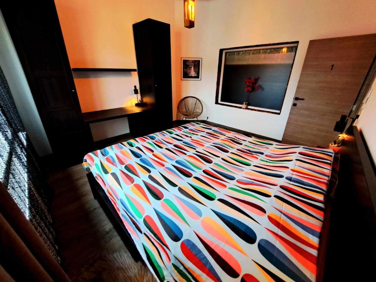 Chambre Dans Une Maison D'Hote Luik Buitenkant foto